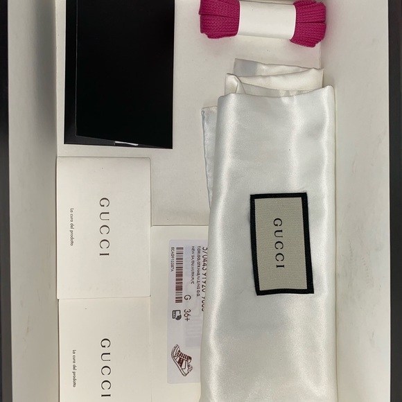 Authentic Gucci Runners - Picture 5 of 6